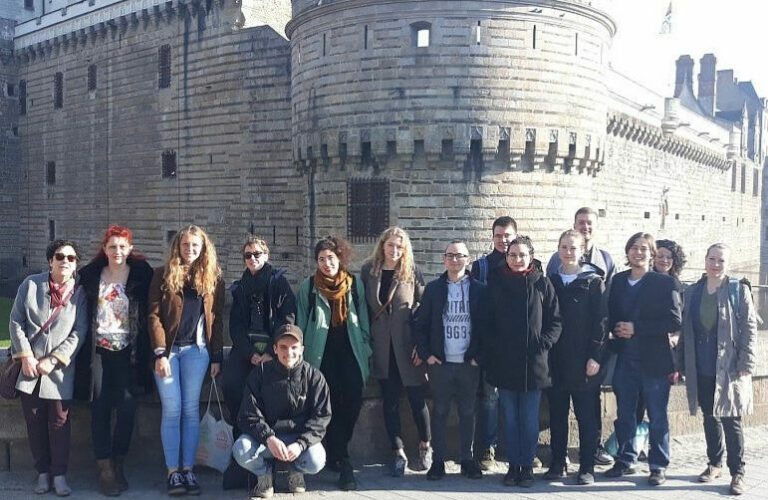 Gruppenfoto "Auf den Spuren der Sklaverei" - Exkursion nach Nantes 2019 © Natascha Ueckmann
